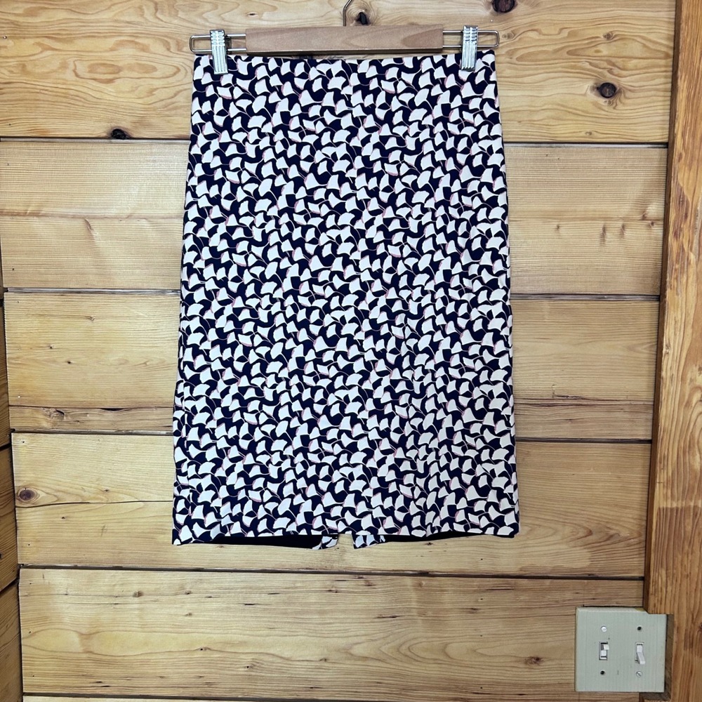 Pencil Skirt Womens Size 2 Navy Blue Pink White Geometric Abstract Ann Taylor